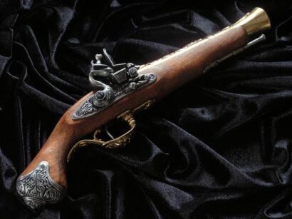 ENGLISH flintlock blunderbuss from the eighteenth century (1219/L)