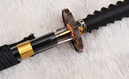Samurai sword Wakizashi SHIHOZUMI, ??1095 High Carbon Steel and layered and IRON, TOUGHENED CLAY With Kozuka I Kogai R902