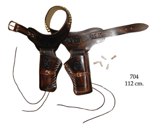 Leather belt with BULLETS for TWO Revolvers   (704)