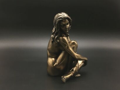 BEAUTIFUL LADY ACTION VERONESE (WU76094A1)