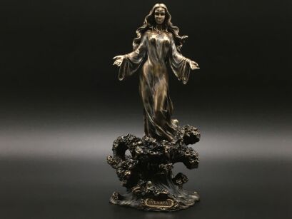 Yemaya STANDING IN OCEAN WAVES VERONESE (WU76837A4)
