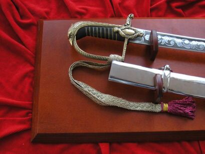 Polish officer sabre wz 1921 with decorative handle on the board