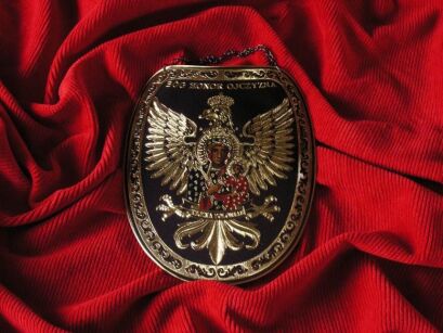 DECORATIVE FOR HISTORICAL gorget swords (R1)